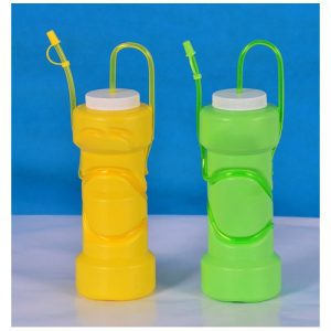 ľahká fúkaná fľaša na pitie